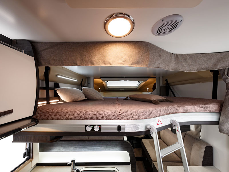 letto basculante del camper benimar